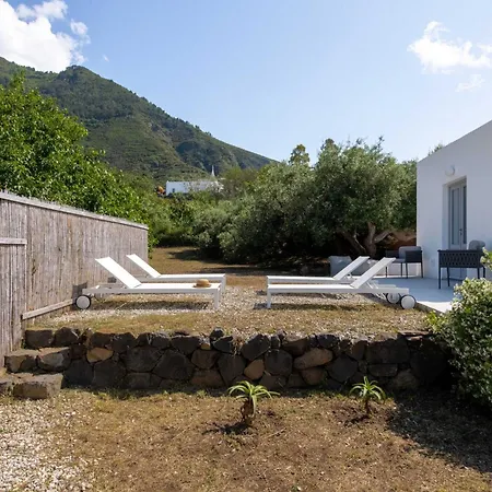 Vico San Lorenzo - A Salina Guest house Malfa (Salina)