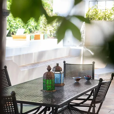 Vico San Lorenzo - A Salina Guest house