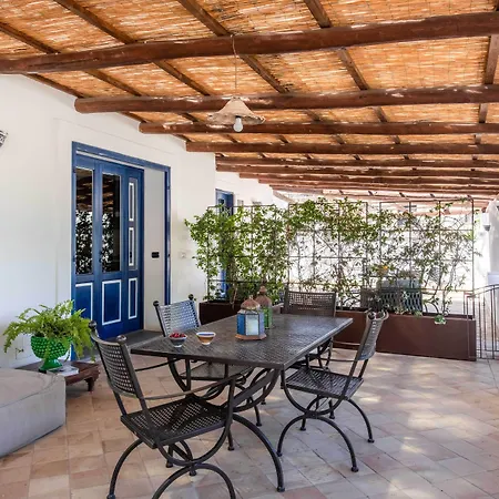 Vico San Lorenzo - A Salina Gæstehus 4*
